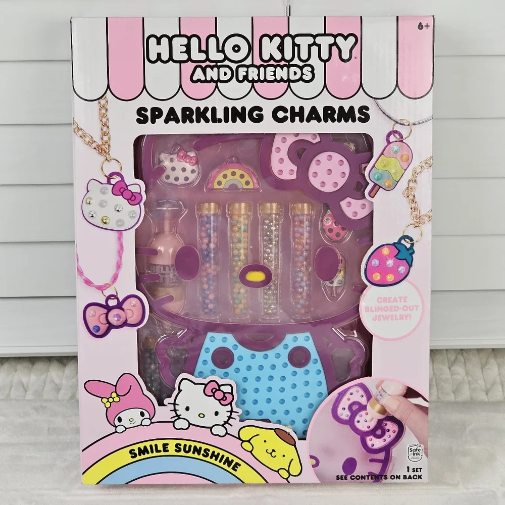 Hello Kitty and Friends Sparkling Charms Smile Sunshine Set - Picture 1 of 10